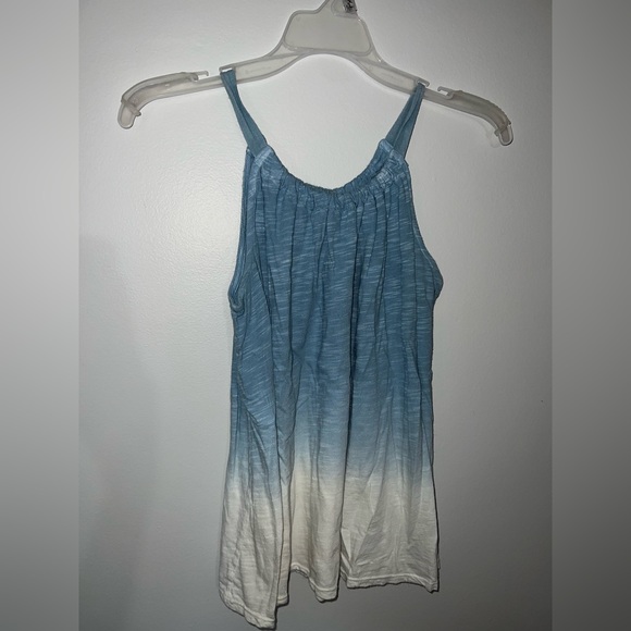 Been worn maybe 2 or 3 times love the shirt just doesn’t fit anymore - Picture 2 of 3